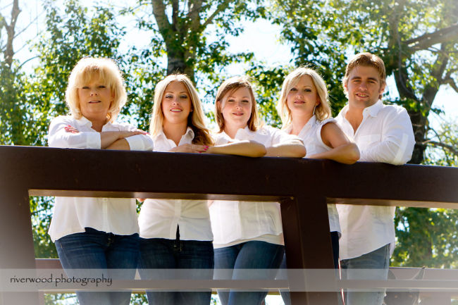 Graham Family Portrait Session (9)