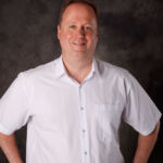 Steven Owad | Author Headshot