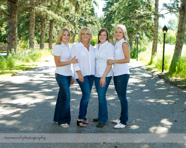 Graham Family Portrait Session (7)