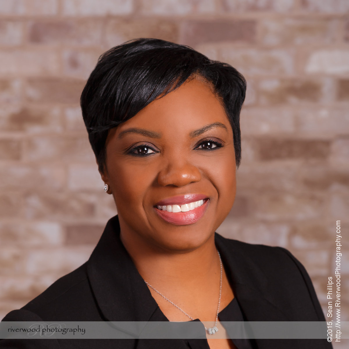 Business Portrait for Jinger Forde