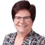 Professional Portraits for Lynda Daniluk